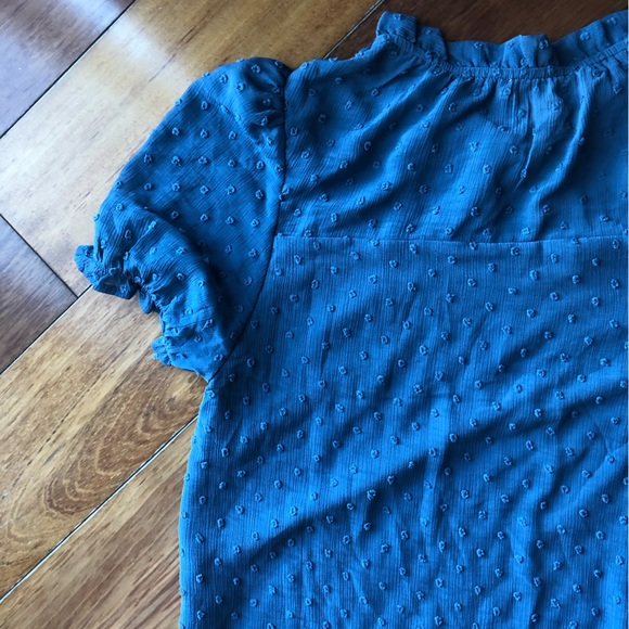 Monteau Women’s Slate Blue Chenille Polkadot Blouse - Picture 12 of 13